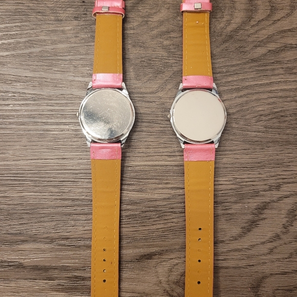 2 Hello Kitty /Pink kids Womens Wrist Watch with Heart Quartz Face - Picture 2 of 4